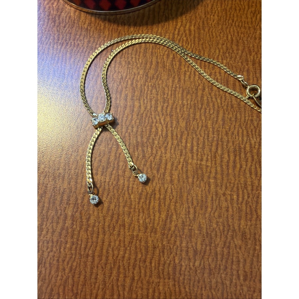 Vintage Avon Jewelry Lot: 4 Necklaces, Ring, Bracelets - Picture 12 of 14